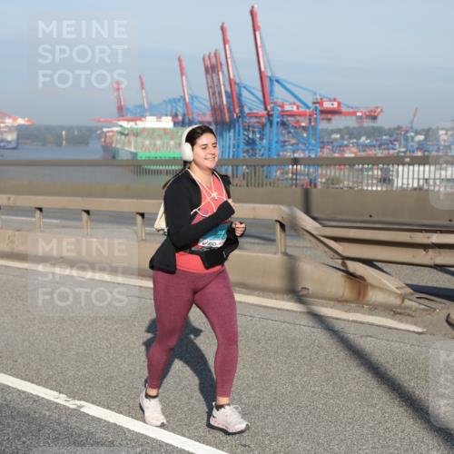 03.10.2025 - Köhlbrandbrückenlauf Yannick Fuchs http://msf.ph/oto/9133423 03.10.2025 09:05:58 Position 2  meine-sportfotos.de