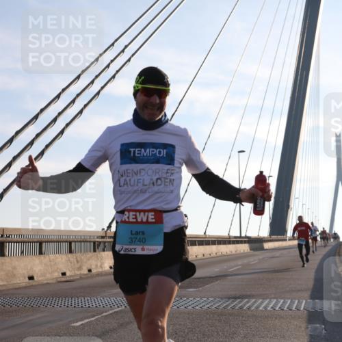 03.10.2025 - Köhlbrandbrückenlauf Yannick Fuchs http://msf.ph/oto/9133480 03.10.2025 08:20:23 Position 1 3740 meine-sportfotos.de