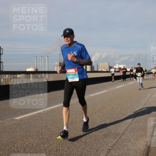 03.10.2025 - Köhlbrandbrückenlauf Lena Gebhardt http://msf.ph/oto/9133612 03.10.2025 09:51:33 Position 2 2 meine-sportfotos.de