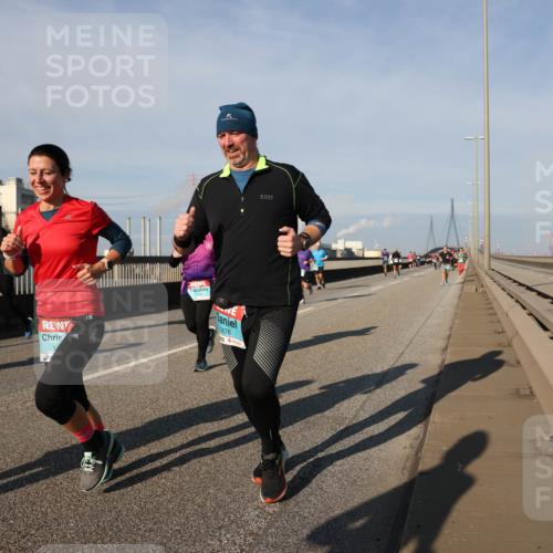 03.10.2025 - Köhlbrandbrückenlauf Lena Gebhardt http://msf.ph/oto/9133808 03.10.2025 09:51:48 Position 2 107, 1876 meine-sportfotos.de