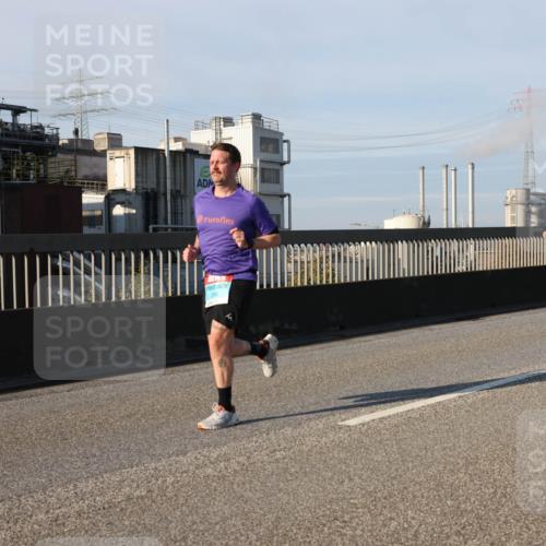 03.10.2025 - Köhlbrandbrückenlauf Lena Gebhardt http://msf.ph/oto/9133833 03.10.2025 09:51:51 Position 2  meine-sportfotos.de