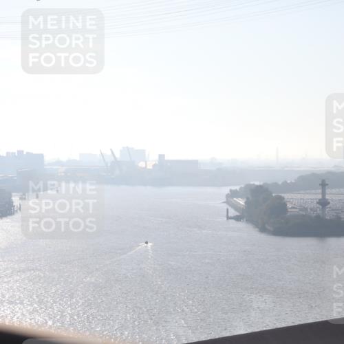 03.10.2025 - Köhlbrandbrückenlauf Yannick Fuchs http://msf.ph/oto/9134072 03.10.2025 09:07:40 Position 2  meine-sportfotos.de
