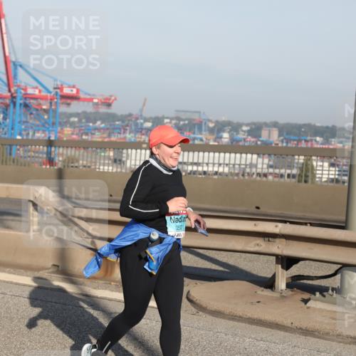 03.10.2025 - Köhlbrandbrückenlauf Yannick Fuchs http://msf.ph/oto/9134166 03.10.2025 09:08:25 Position 2 28, 250, 118 meine-sportfotos.de