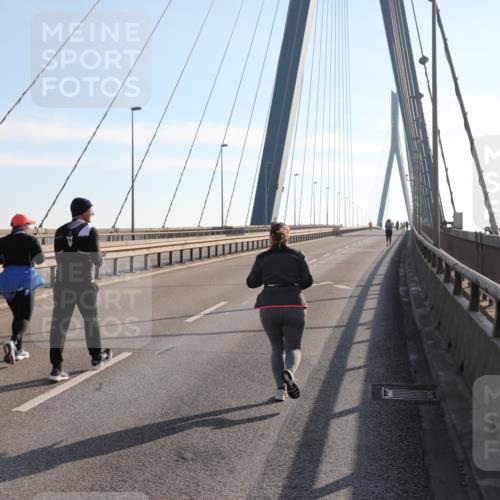 03.10.2025 - Köhlbrandbrückenlauf Yannick Fuchs http://msf.ph/oto/9134208 03.10.2025 09:08:32 Position 2  meine-sportfotos.de