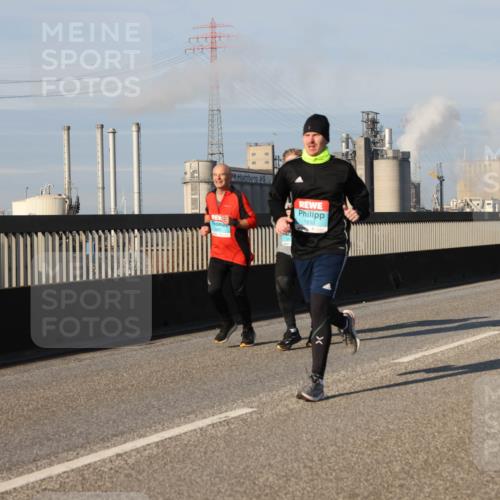 03.10.2025 - Köhlbrandbrückenlauf Lena Gebhardt http://msf.ph/oto/9134257 03.10.2025 09:52:25 Position 2 1833 meine-sportfotos.de