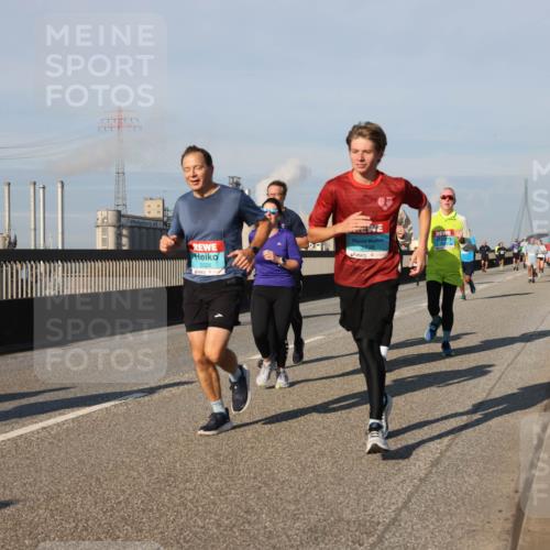 03.10.2025 - Köhlbrandbrückenlauf Lena Gebhardt http://msf.ph/oto/9134329 03.10.2025 09:52:28 Position 2 2026, 3738 meine-sportfotos.de