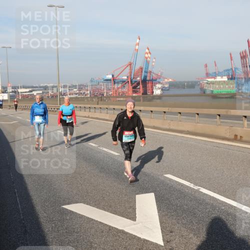 03.10.2025 - Köhlbrandbrückenlauf Yannick Fuchs http://msf.ph/oto/9134418 03.10.2025 09:09:31 Position 2  meine-sportfotos.de