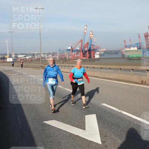 03.10.2025 - Köhlbrandbrückenlauf Yannick Fuchs http://msf.ph/oto/9134460 03.10.2025 09:09:34 Position 2  meine-sportfotos.de