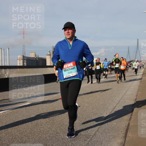 03.10.2025 - Köhlbrandbrückenlauf Lena Gebhardt http://msf.ph/oto/9134752 03.10.2025 09:52:55 Position 2 3202 meine-sportfotos.de