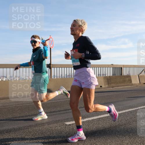 03.10.2025 - Köhlbrandbrückenlauf Yannick Fuchs http://msf.ph/oto/9134755 03.10.2025 08:21:55 Position 1 1086 meine-sportfotos.de