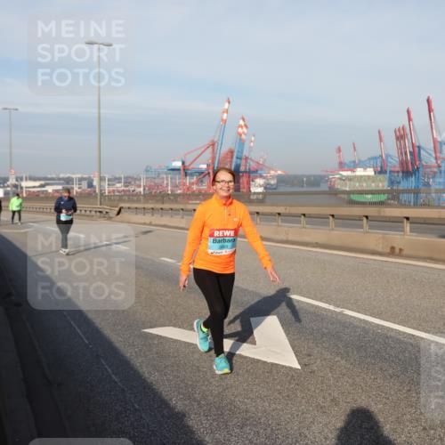 03.10.2025 - Köhlbrandbrückenlauf Yannick Fuchs http://msf.ph/oto/9134803 03.10.2025 09:11:50 Position 2  meine-sportfotos.de