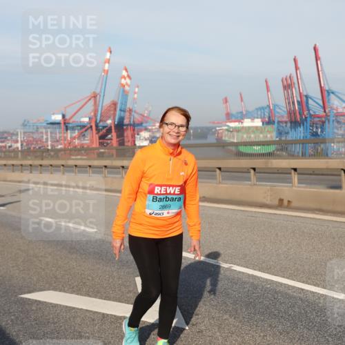 03.10.2025 - Köhlbrandbrückenlauf Yannick Fuchs http://msf.ph/oto/9134812 03.10.2025 09:11:50 Position 2 2669 meine-sportfotos.de