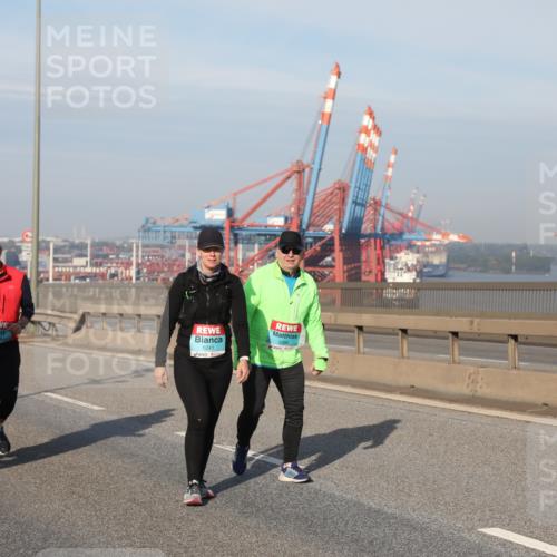 03.10.2025 - Köhlbrandbrückenlauf Yannick Fuchs http://msf.ph/oto/9134884 03.10.2025 09:12:10 Position 2 2607, 1241 meine-sportfotos.de