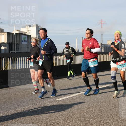 03.10.2025 - Köhlbrandbrückenlauf Lena Gebhardt http://msf.ph/oto/9134949 03.10.2025 09:53:08 Position 2 2964, 1093 meine-sportfotos.de