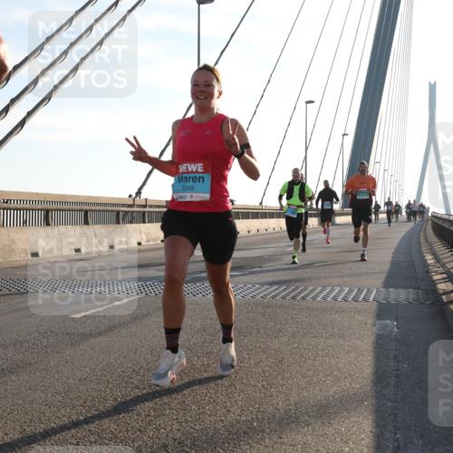 03.10.2025 - Köhlbrandbrückenlauf Yannick Fuchs http://msf.ph/oto/9134952 03.10.2025 08:22:10 Position 1 3249 meine-sportfotos.de