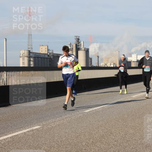 03.10.2025 - Köhlbrandbrückenlauf Lena Gebhardt http://msf.ph/oto/9134984 03.10.2025 09:53:11 Position 2  meine-sportfotos.de