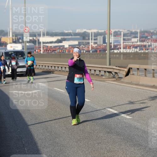 03.10.2025 - Köhlbrandbrückenlauf Yannick Fuchs http://msf.ph/oto/9135051 03.10.2025 09:13:46 Position 2  meine-sportfotos.de