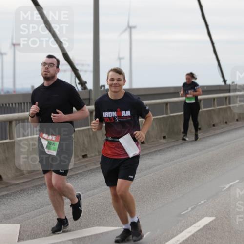 03.10.2025 - Köhlbrandbrückenlauf Jannik Wohlers http://msf.ph/oto/9135298 03.10.2025 16:06:13 Position 1 70, 3 meine-sportfotos.de