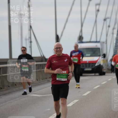 03.10.2025 - Köhlbrandbrückenlauf Jannik Wohlers http://msf.ph/oto/9135441 03.10.2025 16:06:18 Position 1 8561 meine-sportfotos.de