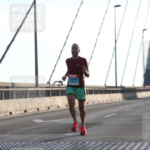 03.10.2025 - Köhlbrandbrückenlauf Yannick Fuchs http://msf.ph/oto/9135689 03.10.2025 08:18:37 Position 2 2968 meine-sportfotos.de