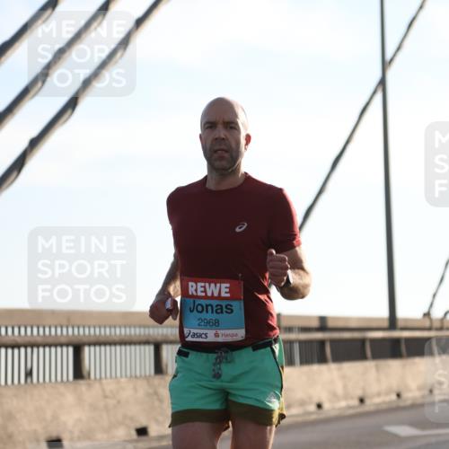 03.10.2025 - Köhlbrandbrückenlauf Yannick Fuchs http://msf.ph/oto/9135712 03.10.2025 08:18:38 Position 2 2968 meine-sportfotos.de