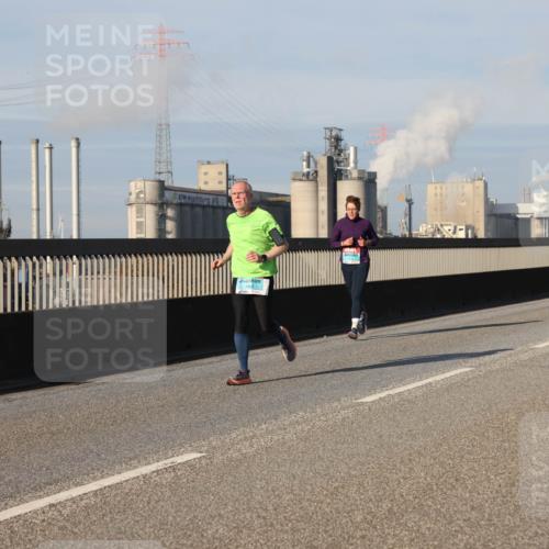 03.10.2025 - Köhlbrandbrückenlauf Lena Gebhardt http://msf.ph/oto/9135715 03.10.2025 09:53:43 Position 2 1802 meine-sportfotos.de