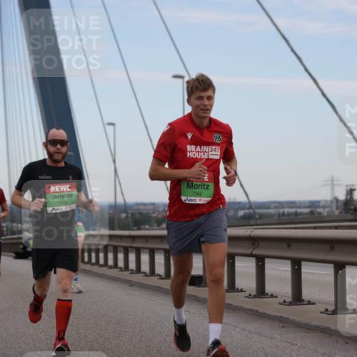 03.10.2025 - Köhlbrandbrückenlauf Jannik Wohlers http://msf.ph/oto/9135741 03.10.2025 15:24:20 Position 1 96, 247, 7259, 7342 meine-sportfotos.de
