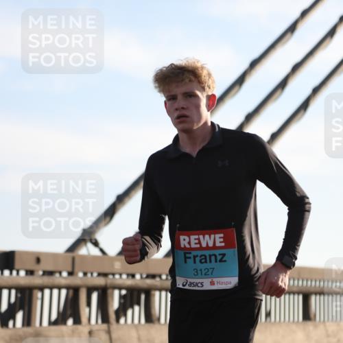 03.10.2025 - Köhlbrandbrückenlauf Yannick Fuchs http://msf.ph/oto/9135769 03.10.2025 08:19:08 Position 2 3127 meine-sportfotos.de