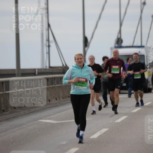 03.10.2025 - Köhlbrandbrückenlauf Jannik Wohlers http://msf.ph/oto/9135800 03.10.2025 16:06:41 Position 1 8500 meine-sportfotos.de