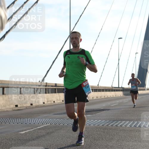 03.10.2025 - Köhlbrandbrückenlauf Yannick Fuchs http://msf.ph/oto/9135898 03.10.2025 08:19:25 Position 2  meine-sportfotos.de