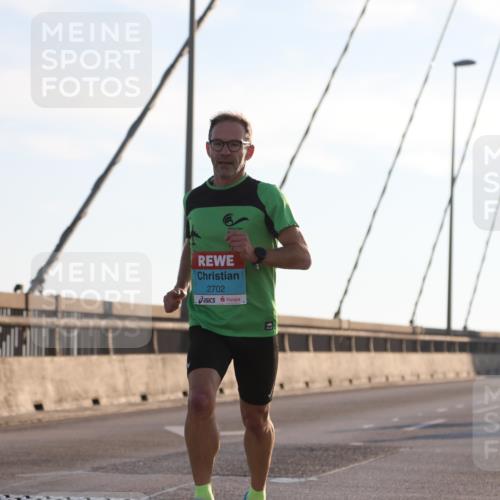 03.10.2025 - Köhlbrandbrückenlauf Yannick Fuchs http://msf.ph/oto/9135985 03.10.2025 08:19:41 Position 2 2702 meine-sportfotos.de