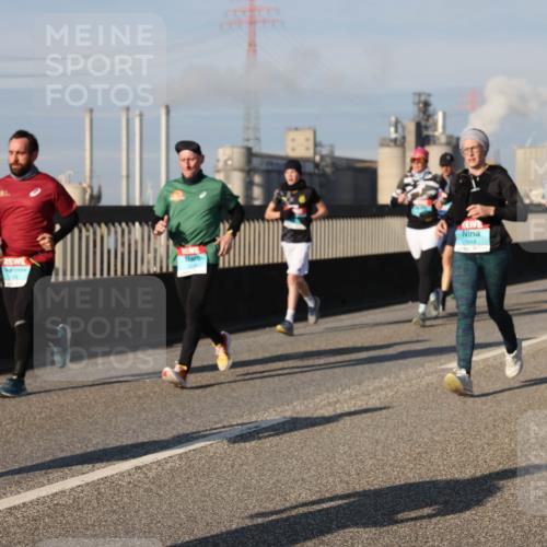 03.10.2025 - Köhlbrandbrückenlauf Lena Gebhardt http://msf.ph/oto/9136143 03.10.2025 09:54:04 Position 2 1844, 3 meine-sportfotos.de