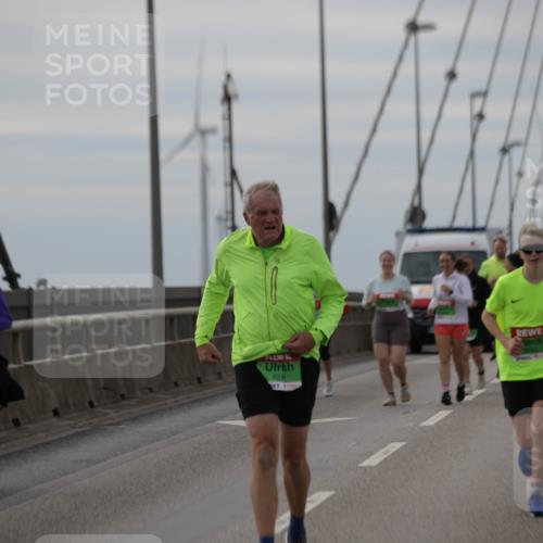 03.10.2025 - Köhlbrandbrückenlauf Jannik Wohlers http://msf.ph/oto/9136289 03.10.2025 16:06:58 Position 1 2304, 921 meine-sportfotos.de