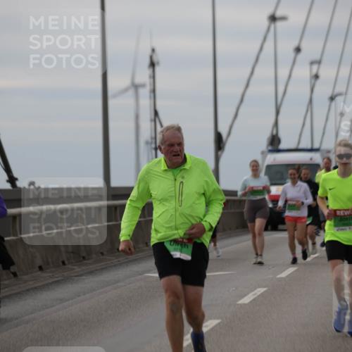 03.10.2025 - Köhlbrandbrückenlauf Jannik Wohlers http://msf.ph/oto/9136295 03.10.2025 16:06:58 Position 1 921 meine-sportfotos.de