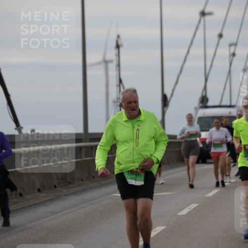 03.10.2025 - Köhlbrandbrückenlauf Jannik Wohlers http://msf.ph/oto/9136300 03.10.2025 16:06:58 Position 1 49, 921 meine-sportfotos.de