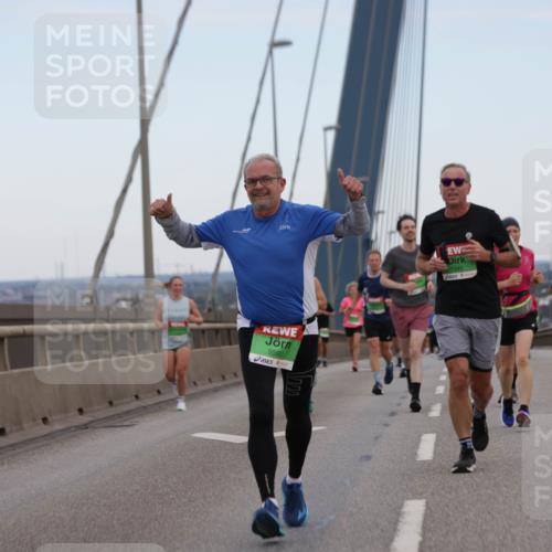 03.10.2025 - Köhlbrandbrückenlauf Jannik Wohlers http://msf.ph/oto/9136303 03.10.2025 15:24:34 Position 1 9592, 7345, 948 meine-sportfotos.de