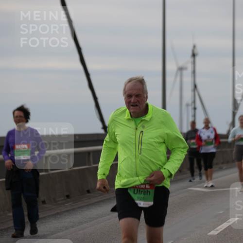 03.10.2025 - Köhlbrandbrückenlauf Jannik Wohlers http://msf.ph/oto/9136357 03.10.2025 16:07:01 Position 1 4337, 921 meine-sportfotos.de