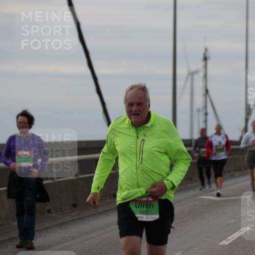 03.10.2025 - Köhlbrandbrückenlauf Jannik Wohlers http://msf.ph/oto/9136369 03.10.2025 16:07:01 Position 1 238, 921 meine-sportfotos.de