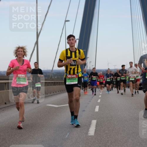 03.10.2025 - Köhlbrandbrückenlauf Jannik Wohlers http://msf.ph/oto/9136741 03.10.2025 15:24:46 Position 1 8847, 1, 8846, 7241 meine-sportfotos.de