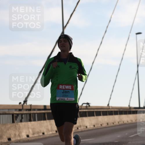 03.10.2025 - Köhlbrandbrückenlauf Yannick Fuchs http://msf.ph/oto/9136845 03.10.2025 08:20:40 Position 2 2701 meine-sportfotos.de