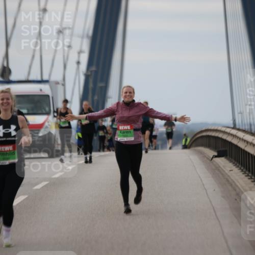 03.10.2025 - Köhlbrandbrückenlauf Jannik Wohlers http://msf.ph/oto/9137079 03.10.2025 16:07:22 Position 1 8186 meine-sportfotos.de