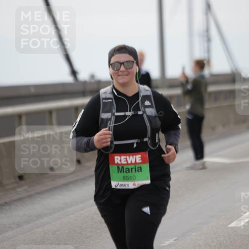 03.10.2025 - Köhlbrandbrückenlauf Jannik Wohlers http://msf.ph/oto/9137311 03.10.2025 16:07:33 Position 1 8510 meine-sportfotos.de
