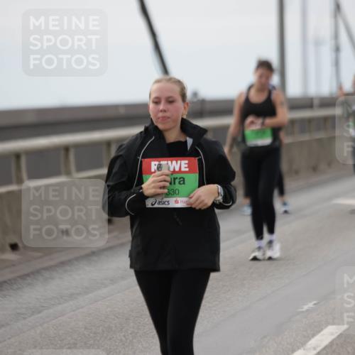 03.10.2025 - Köhlbrandbrückenlauf Jannik Wohlers http://msf.ph/oto/9137401 03.10.2025 16:07:41 Position 1 630 meine-sportfotos.de