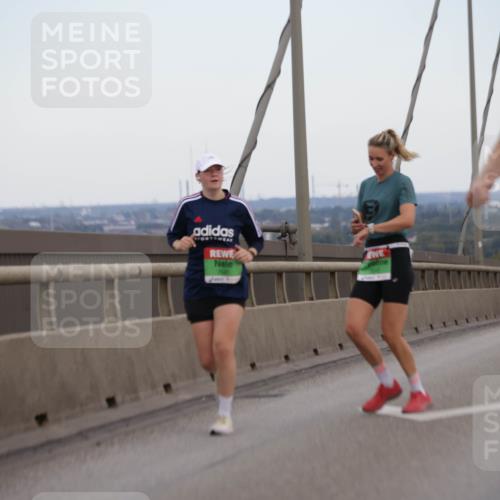 03.10.2025 - Köhlbrandbrückenlauf Jannik Wohlers http://msf.ph/oto/9137521 03.10.2025 15:25:07 Position 1  meine-sportfotos.de
