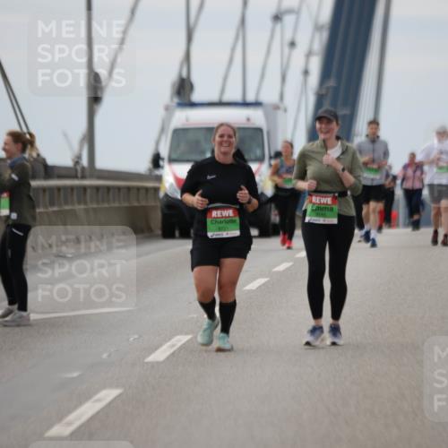 03.10.2025 - Köhlbrandbrückenlauf Jannik Wohlers http://msf.ph/oto/9137528 03.10.2025 16:07:49 Position 1 8721 meine-sportfotos.de