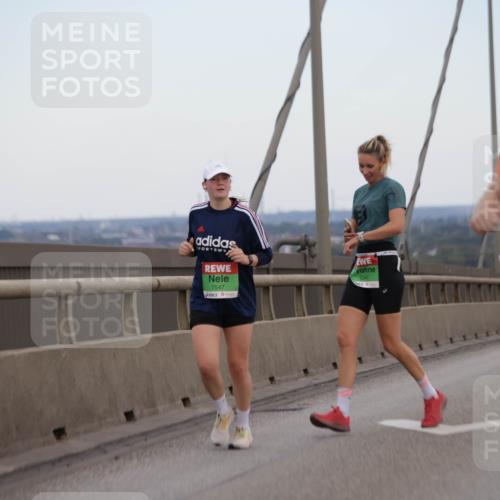 03.10.2025 - Köhlbrandbrückenlauf Jannik Wohlers http://msf.ph/oto/9137530 03.10.2025 15:25:07 Position 1 7547, 9347, 70003 meine-sportfotos.de