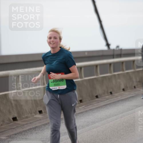 03.10.2025 - Köhlbrandbrückenlauf Jannik Wohlers http://msf.ph/oto/9137613 03.10.2025 16:07:51 Position 1 8560 meine-sportfotos.de