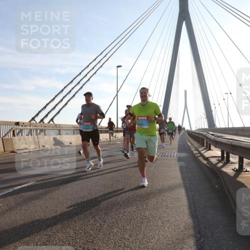 03.10.2025 - Köhlbrandbrückenlauf Yannick Fuchs http://msf.ph/oto/9137729 03.10.2025 08:21:44 Position 2  meine-sportfotos.de