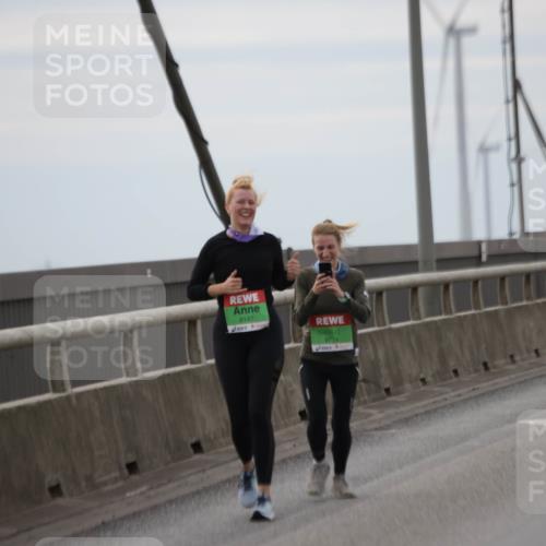 03.10.2025 - Köhlbrandbrückenlauf Jannik Wohlers http://msf.ph/oto/9137752 03.10.2025 16:07:59 Position 1 8147, 9714 meine-sportfotos.de