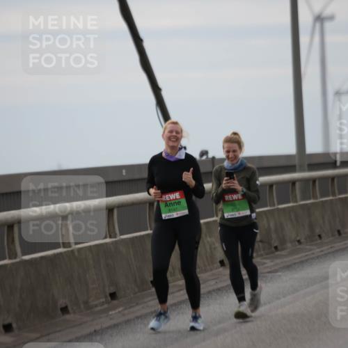 03.10.2025 - Köhlbrandbrückenlauf Jannik Wohlers http://msf.ph/oto/9137760 03.10.2025 16:07:59 Position 1 8147, 9714 meine-sportfotos.de